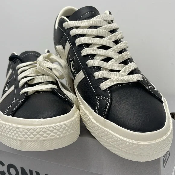 Converse WMNS ONE STAR ACADEMY PRO OX
BLACK/EGRET/EGRET A08501C Sneakers - Picture 6 of 16